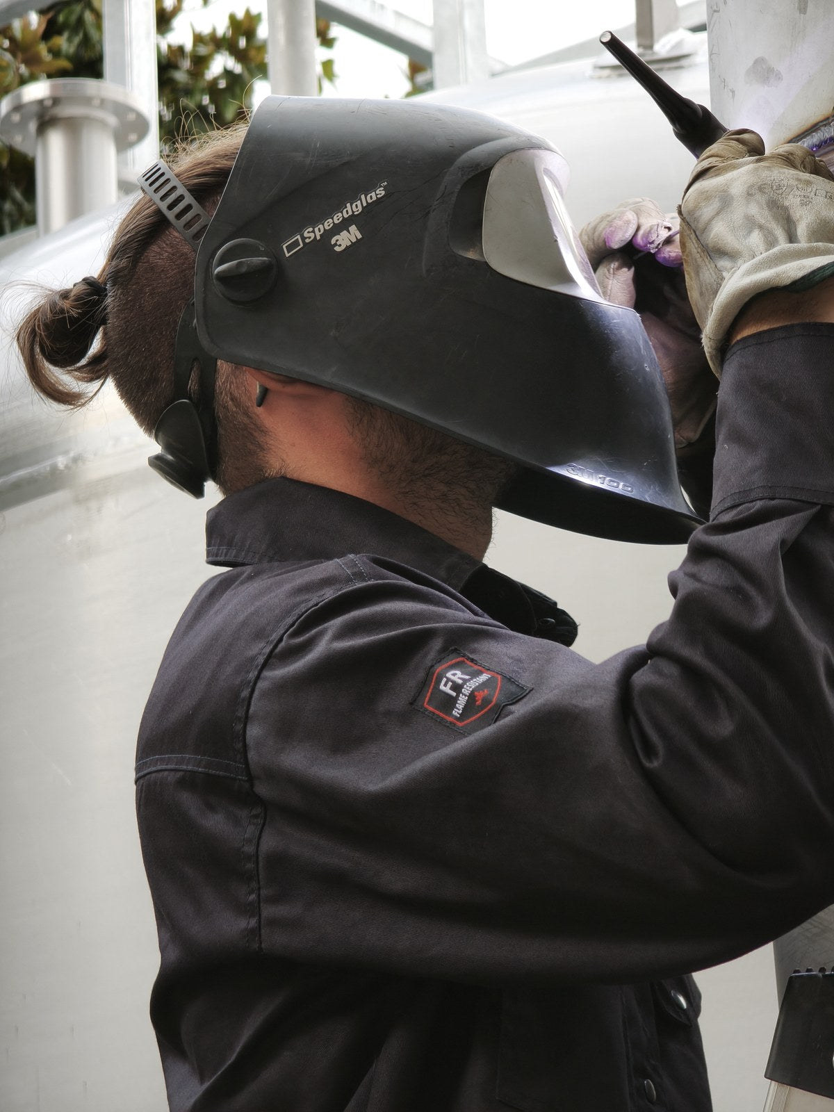 Welding a stainless steel pipe
